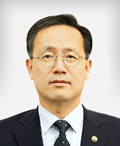 1st Vice Minister